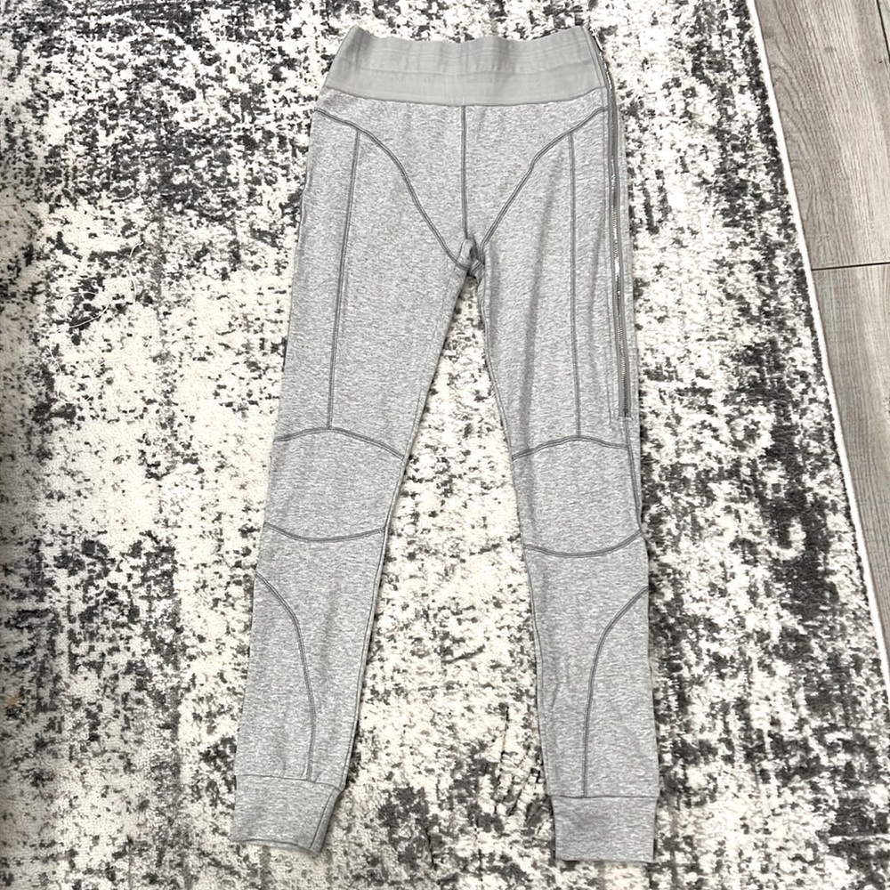Moto Zipper Legging